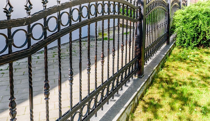 乌海锻造铁艺栏杆安装